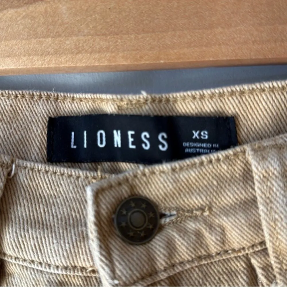 LIONESS Jeans Miami Vice Pants Stone - Image 6