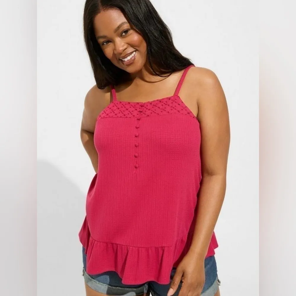 Torrid Texture Knit Woven Eyelet Square Neck Swing Tank-Cherries Jubilee NWT Sz1 - Image 2