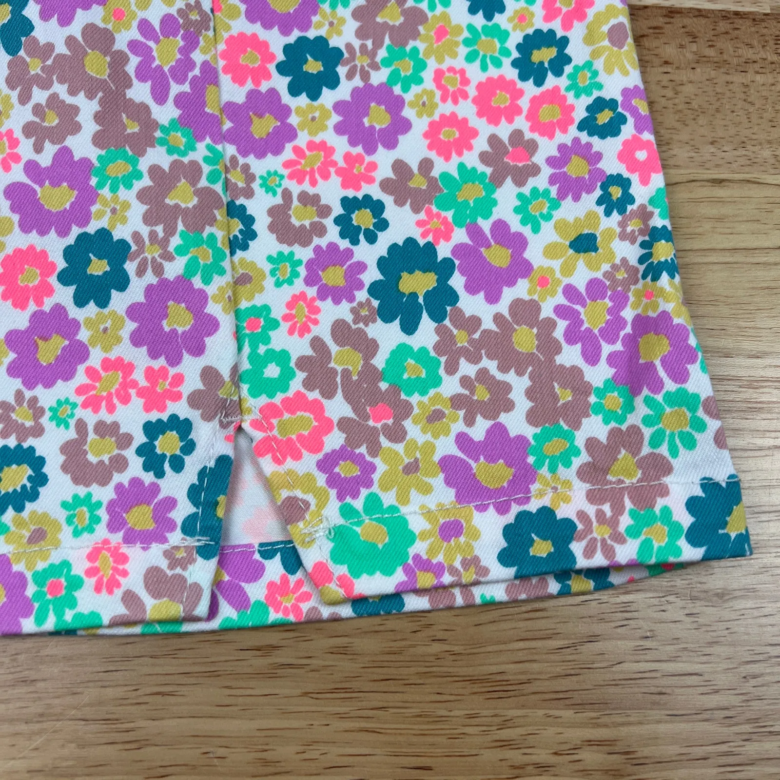 Wild Fable Women's Notch Front Floral Print Jean Mini Skirt - Size 8 - NWT - Image 3