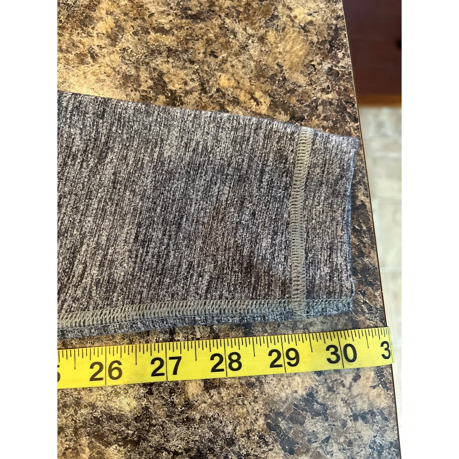 Lululemon Heather Gray Size 6 Ankle Leggings - Image 6