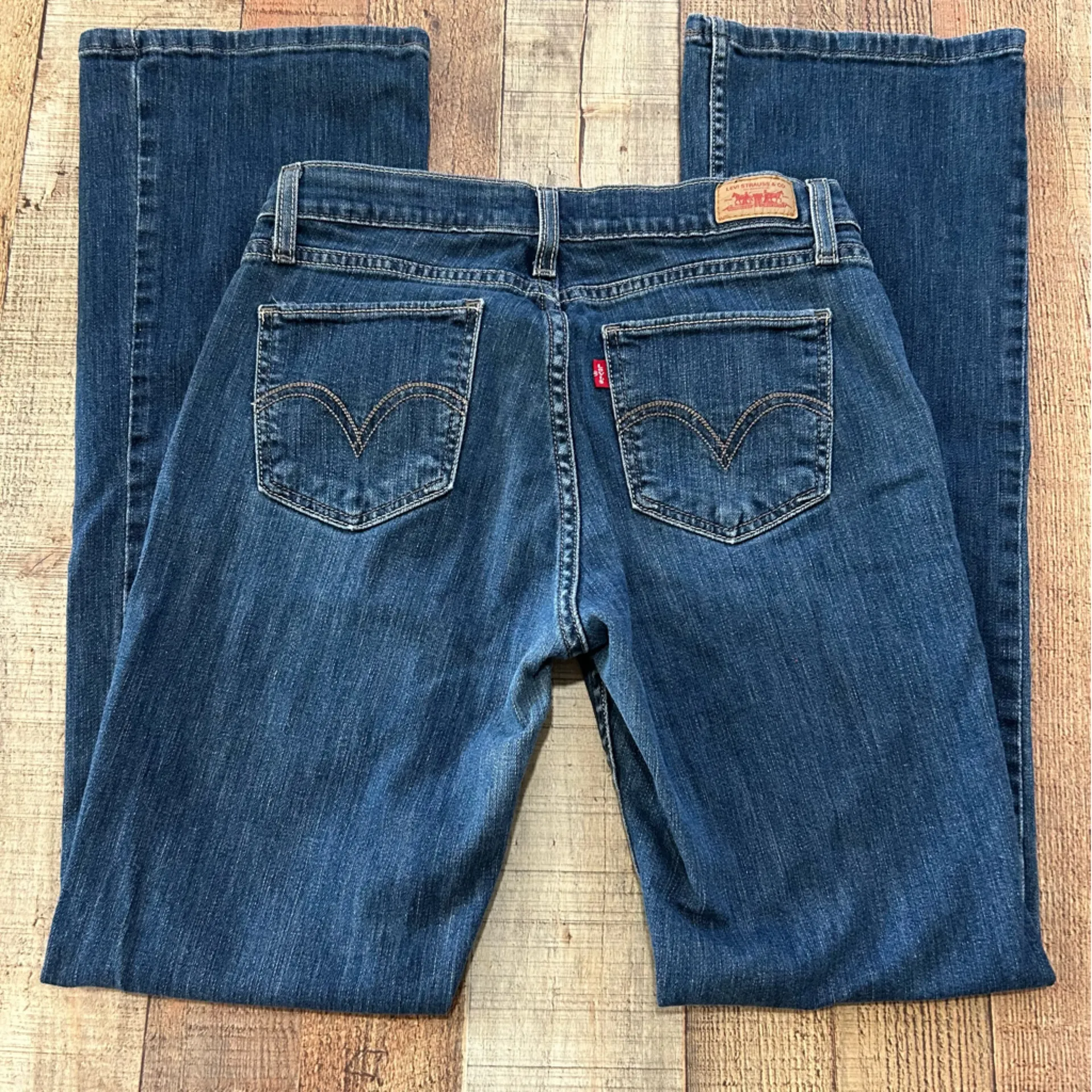 Levi’s 528 Curvy Bootcut Jeans Women’s 9 Long Dark Wash Stretch Denim Wide Leg - Image 5