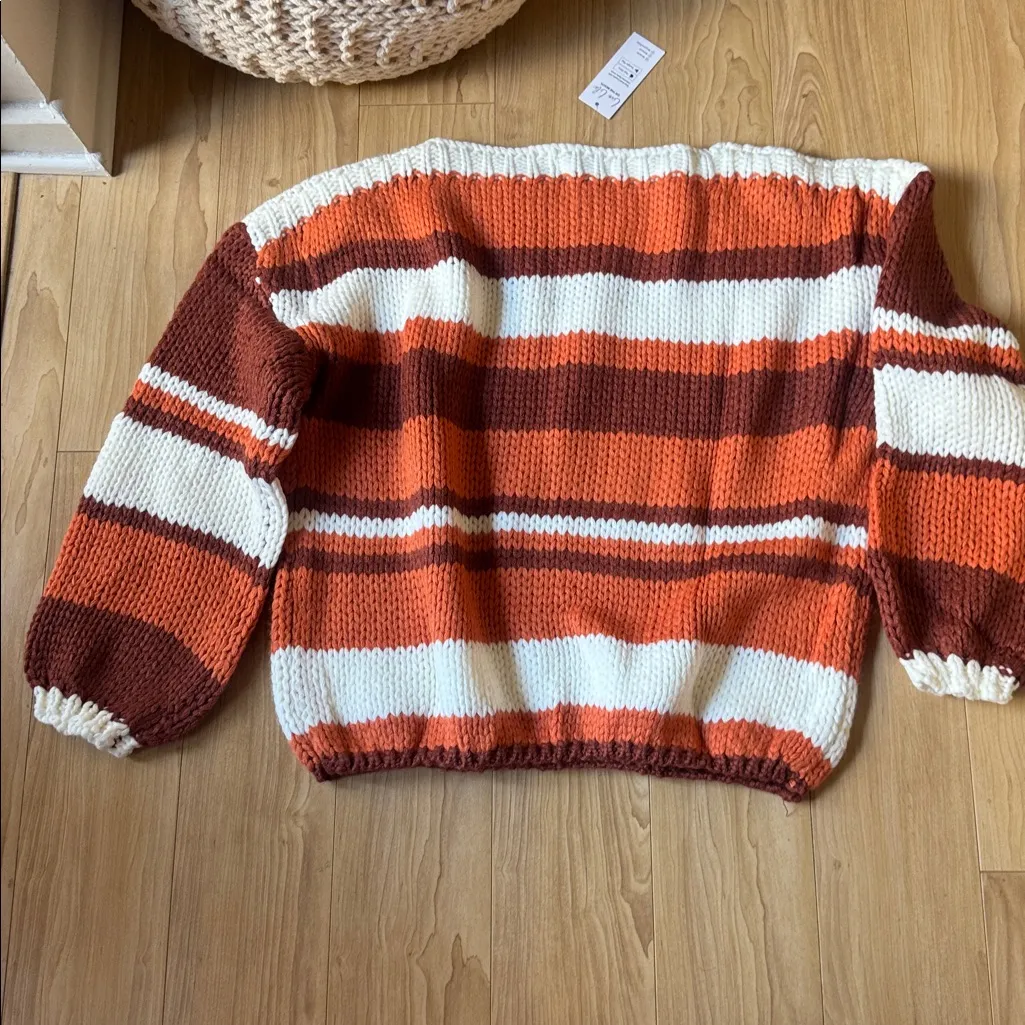 Cupshe Orange and Brown Striped Sweater - Image 4