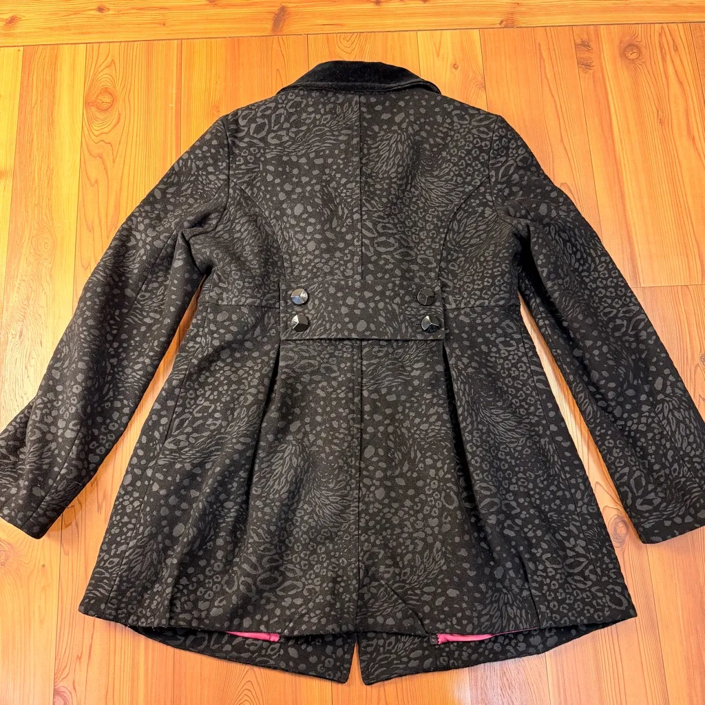 Betsey Johnson Women’s Embossed Black Animal Print Pea Coat Velour Collar 12 - Image 4