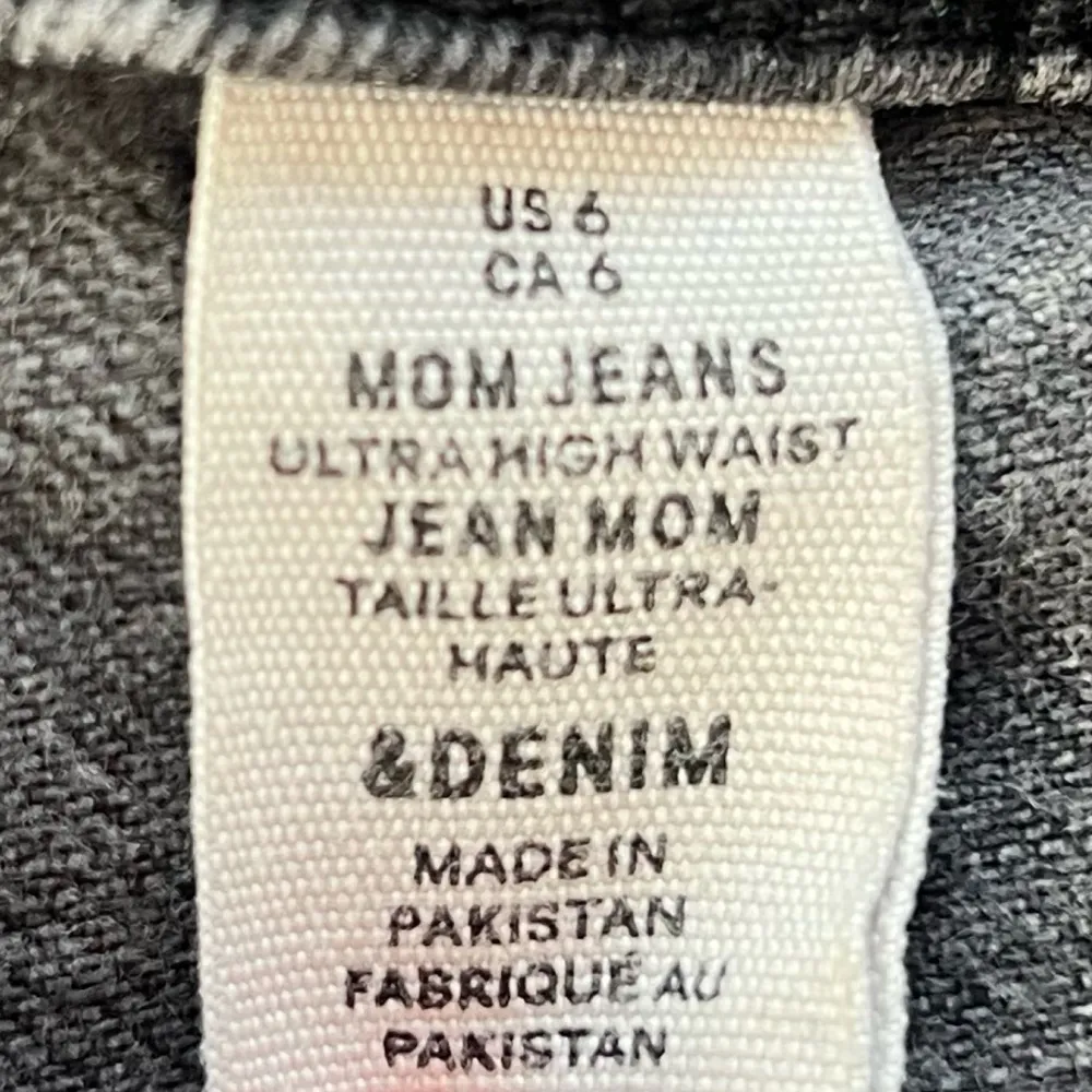 H&M Denim Ultra High Waist Mom Jeans Solid Charcoal Button Fly Size 6 Stretch - Image 6