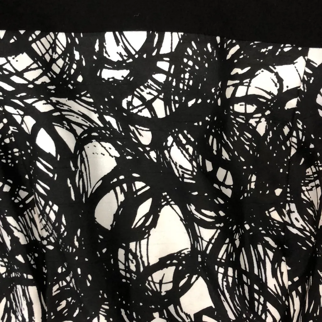 Size 4 Kasper Sleeveless dress. - Image 2