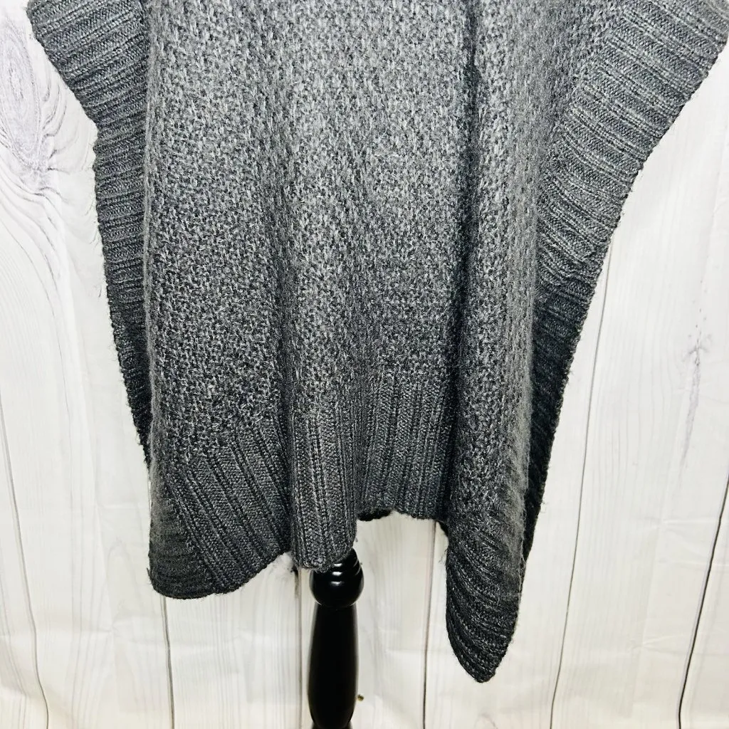Hem & Thread Sleeveless Poncho Sweater Hooded Womens Sz M/L Gray V-Neck - Image 3