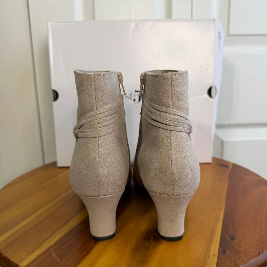 East 5th Avenue Mander Koala booties size 8.5W - Image 2