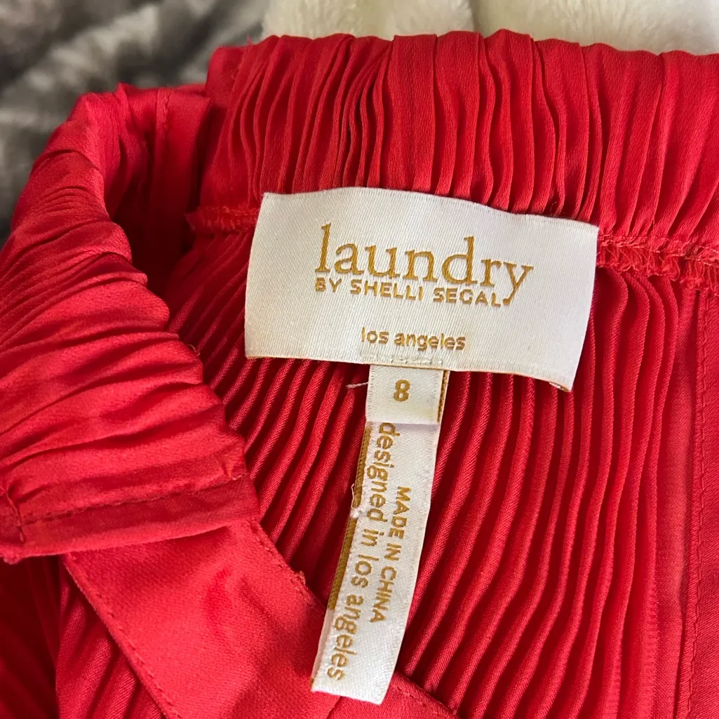 Laundry by Shelli Segal Red Halter Blouse. - Image 8