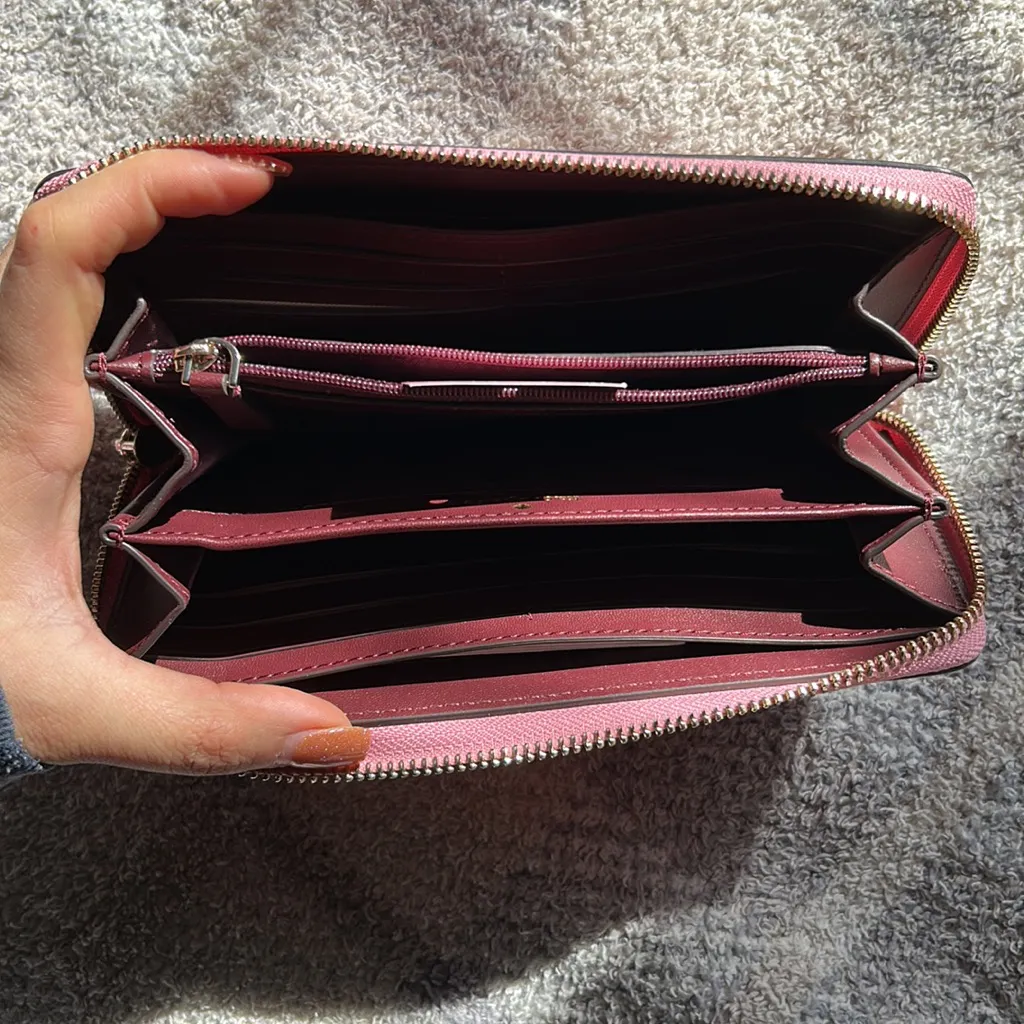 Kate Spade Wallet - Image 6