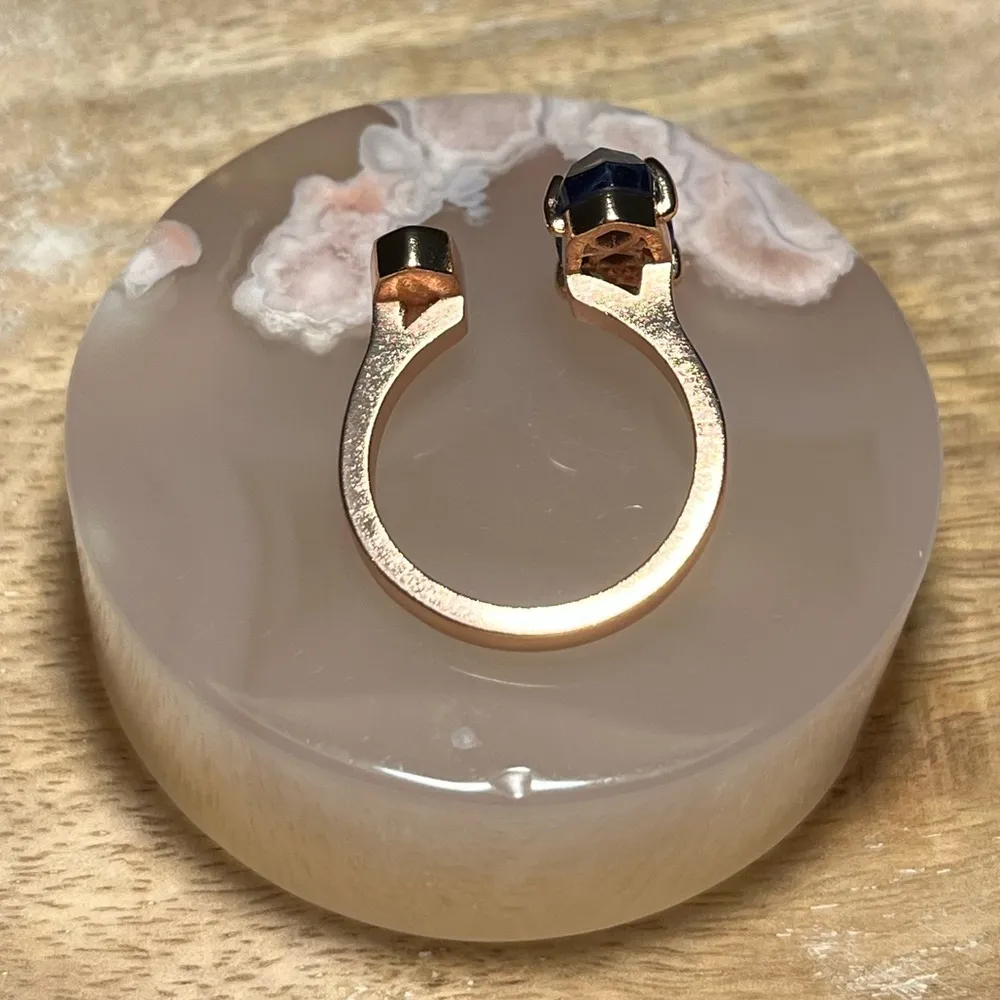 Kendra Scott Rose Gold Pryde Ring in Navy Dusted Glass - Image 12