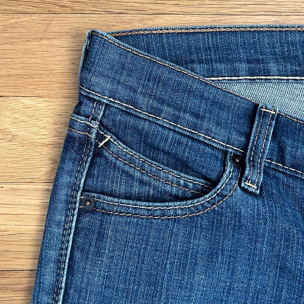 Old Navy  The Diva Slim Leg Jeans - Size 2 - Image 2