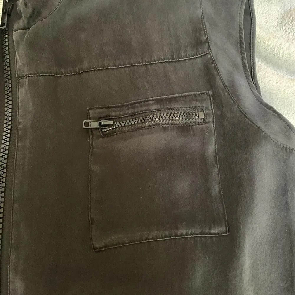 Women's Vintage Junction West Black Sleeveless Cargo Silk Jacket Vest Size M - Image 5