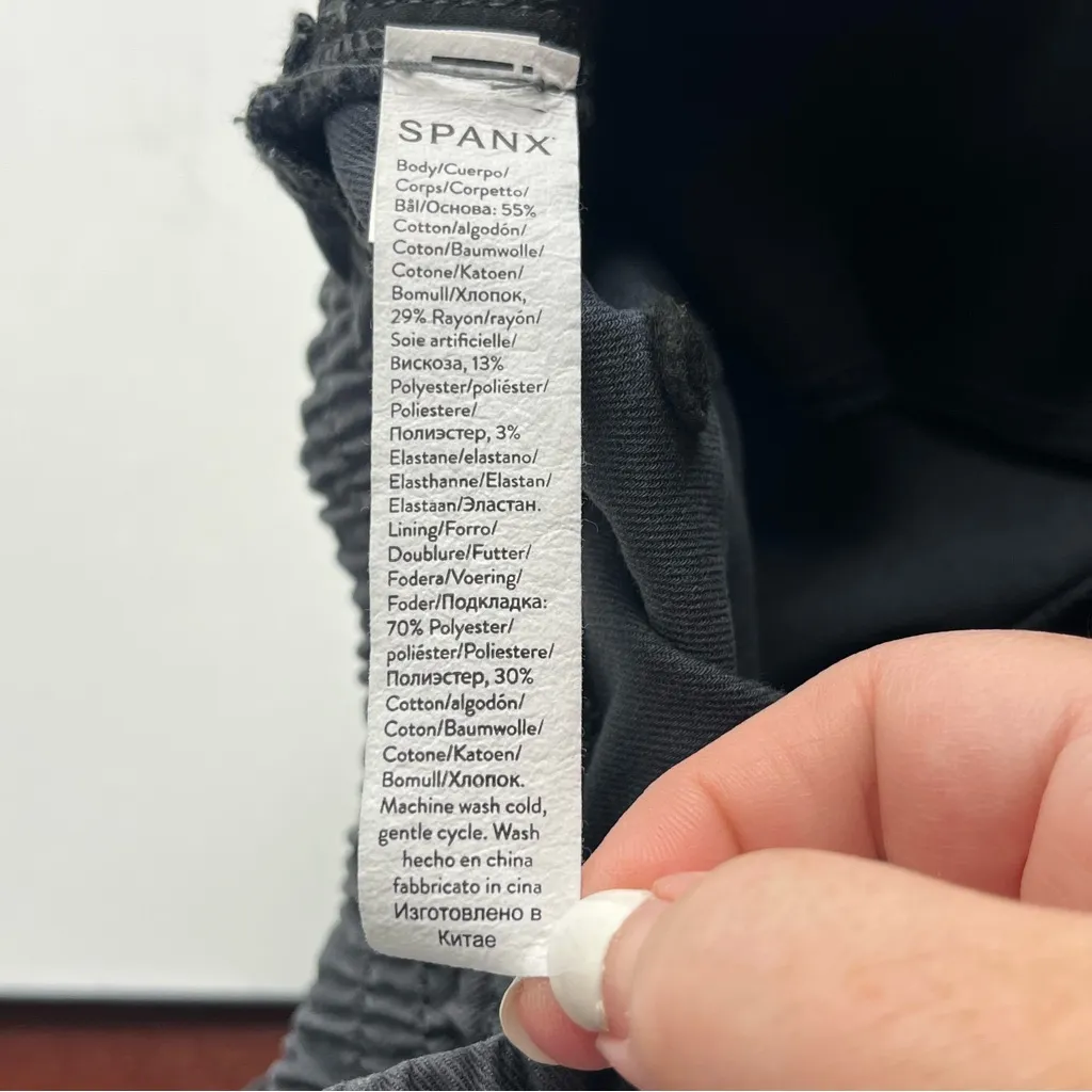 Spanx Stretch Twill Cargo Jogger Black / Grey / Gray Womens‎ Size Medium Pant - Image 5
