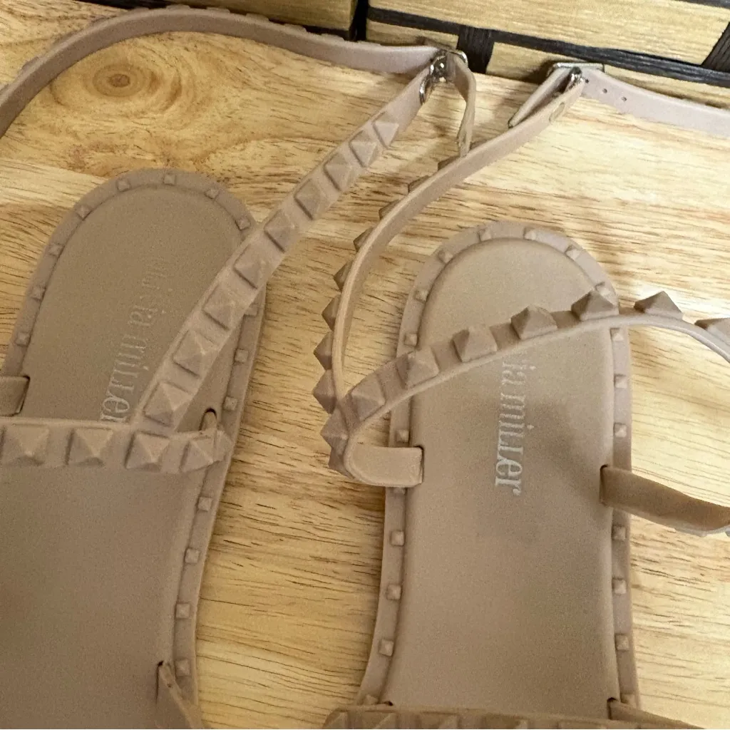 Olivia Miller Tan Studded‎ Sandals Size 10 - Image 4