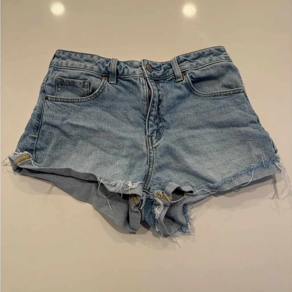 PacSun Lot of 2 Denim Blue Women's Shorts - Image 4