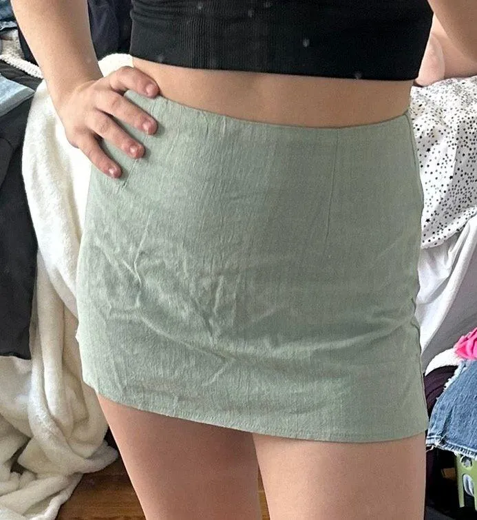 Light Green Selby  Skirt - Image 2
