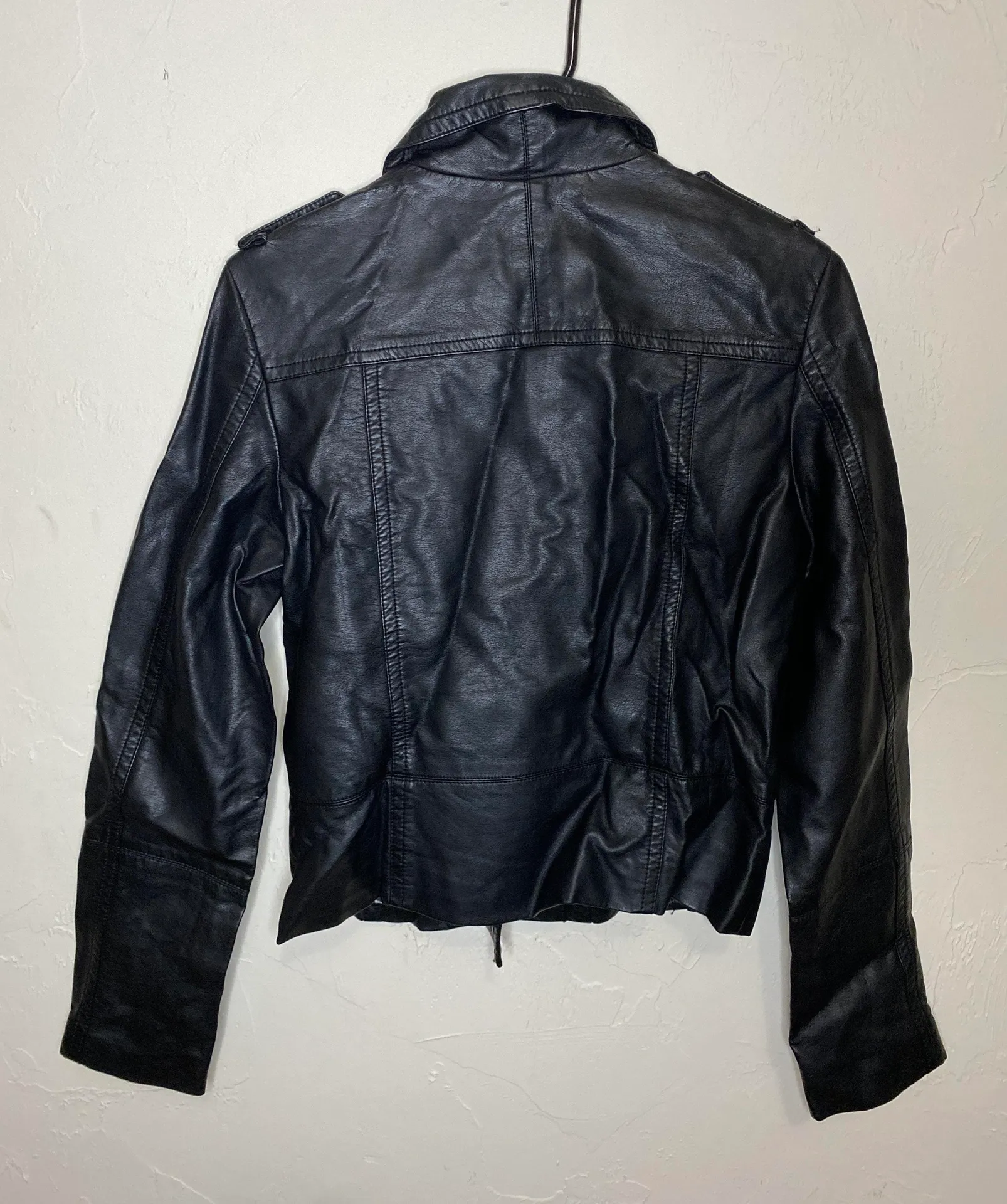 Leather Jacket Size M - Image 2