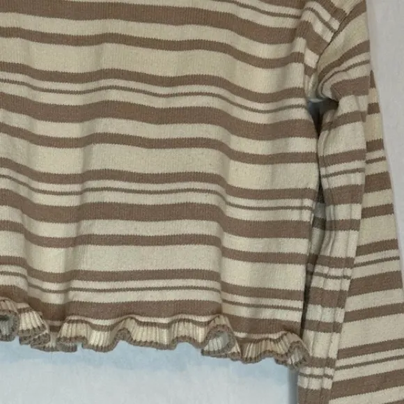 Princess Polly Finley Beige Striped Cropped Sweater Top Only Size M/L Cozy Chic - Image 12