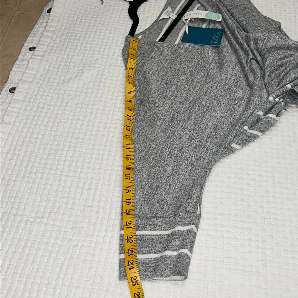 Market & Spruce Light Gray Long Sleeve Top - Image 9