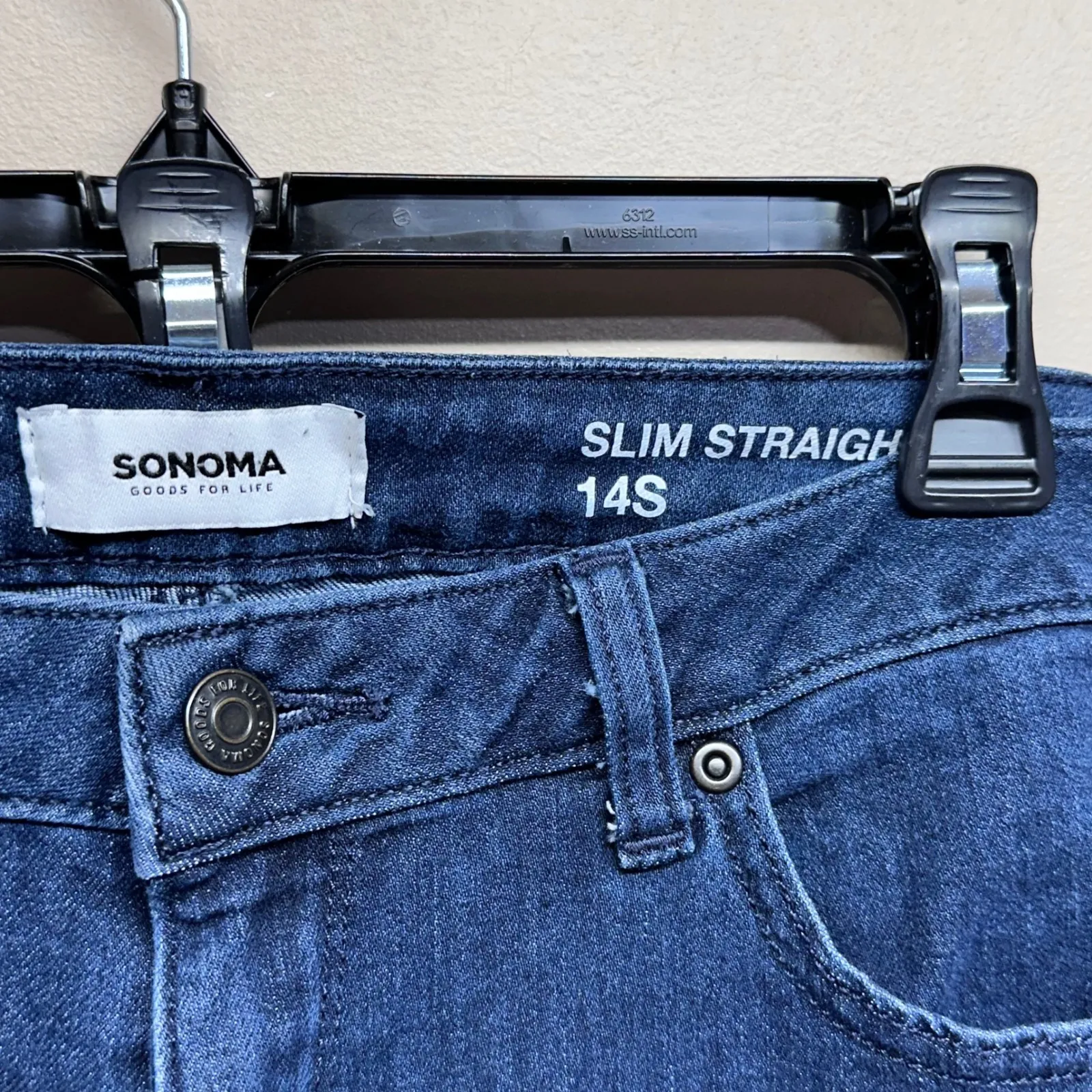 SONOMA Goods for Life Slim Straight Dark Wash Blue Jeans Women's Size 14S - Image 3