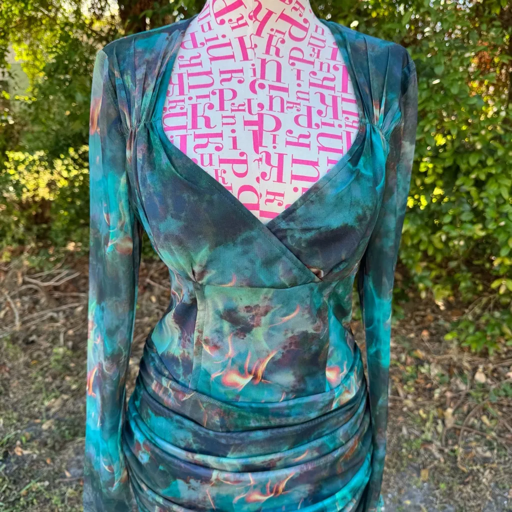 PrettyLittleThing Abstract Flame Print‎ Mesh Corset Ruched Bodycon Dress Size 6 - Image 2