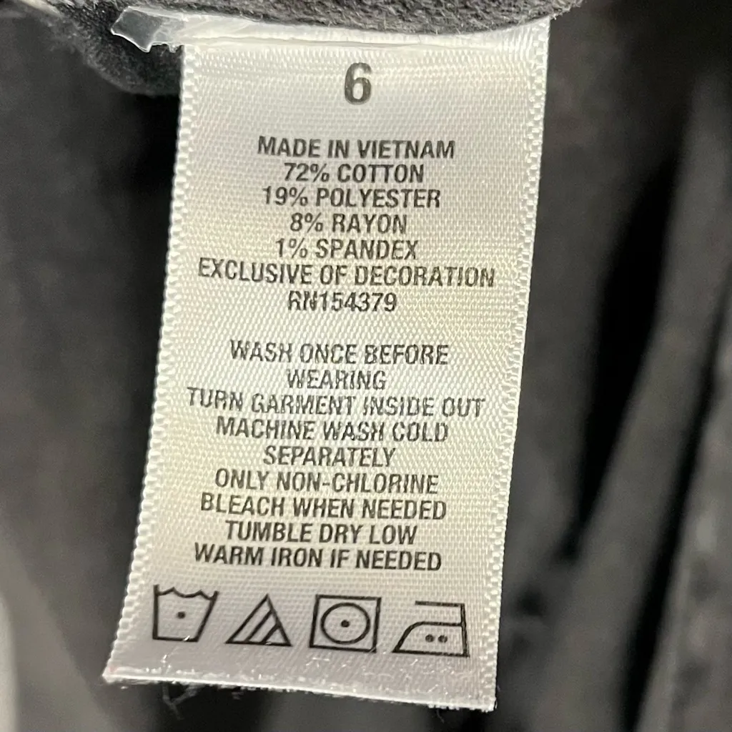 Aero High Rise Curvy‎ Distressed Faded/Acid Wash Jeans  Size 6 - Image 4