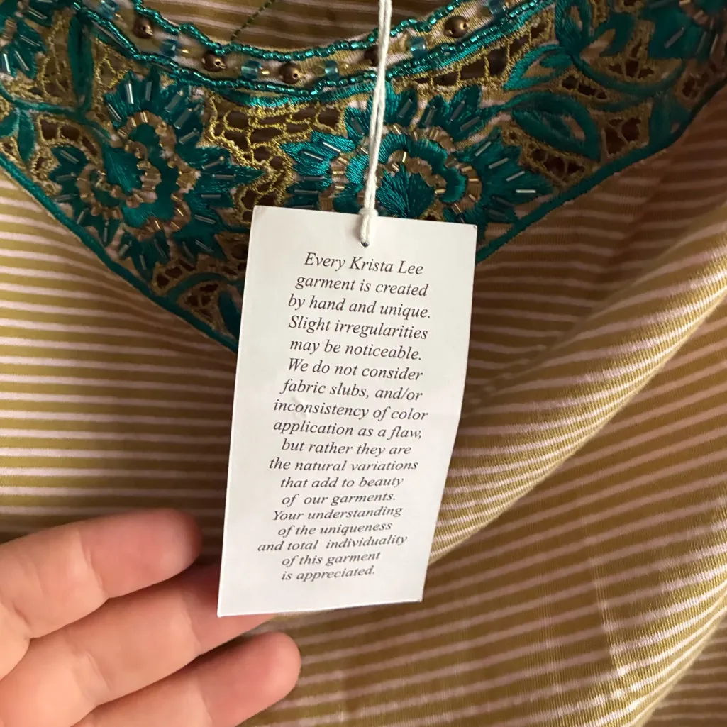 🆕Krista Lee Y2K Stylish Embroidered Sequins Top S🆕 Tan - Image 14