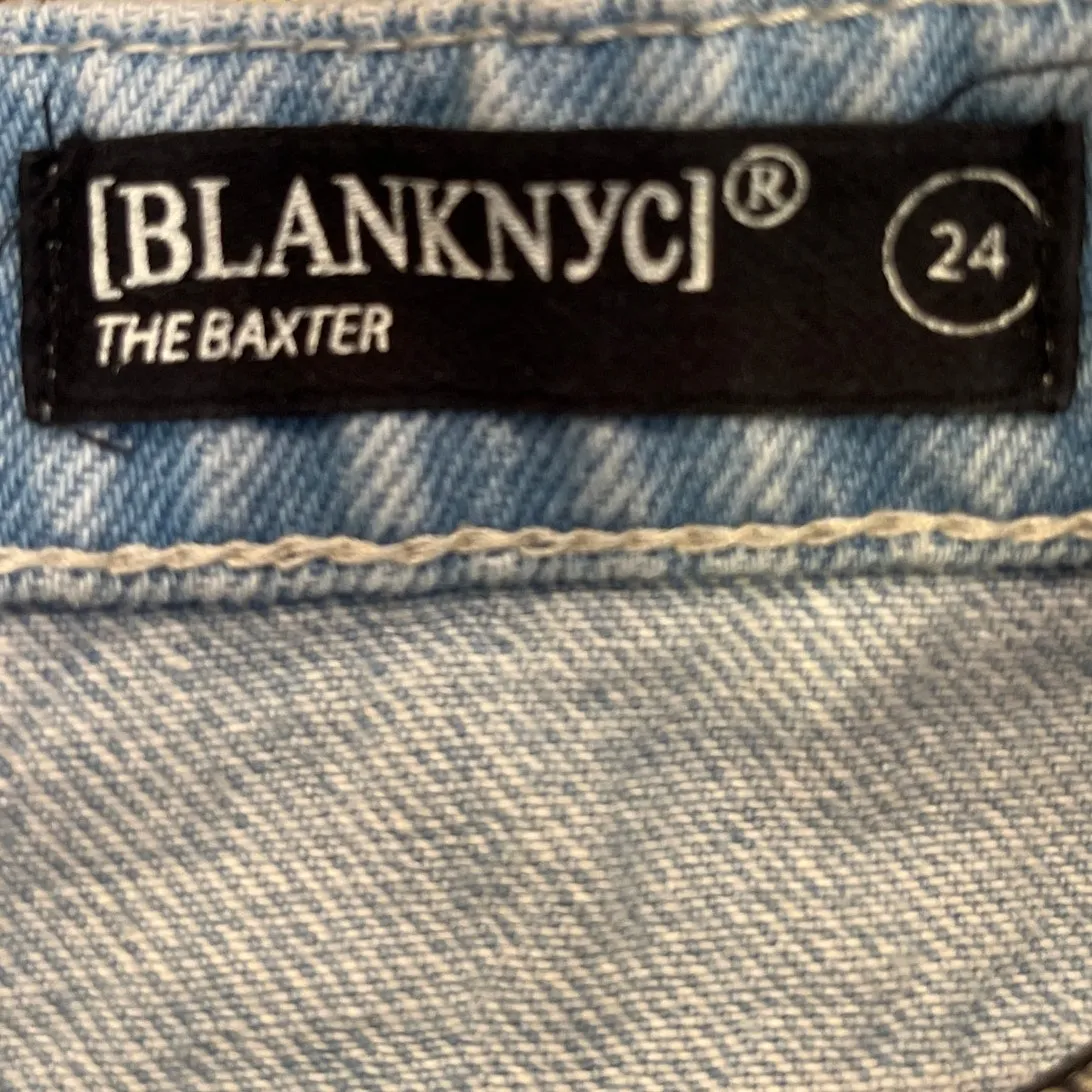 Blank‎ NYC The Baxter Ribcage Straight Leg Colorblock Raw Hem Jeans Size 24 - Image 5