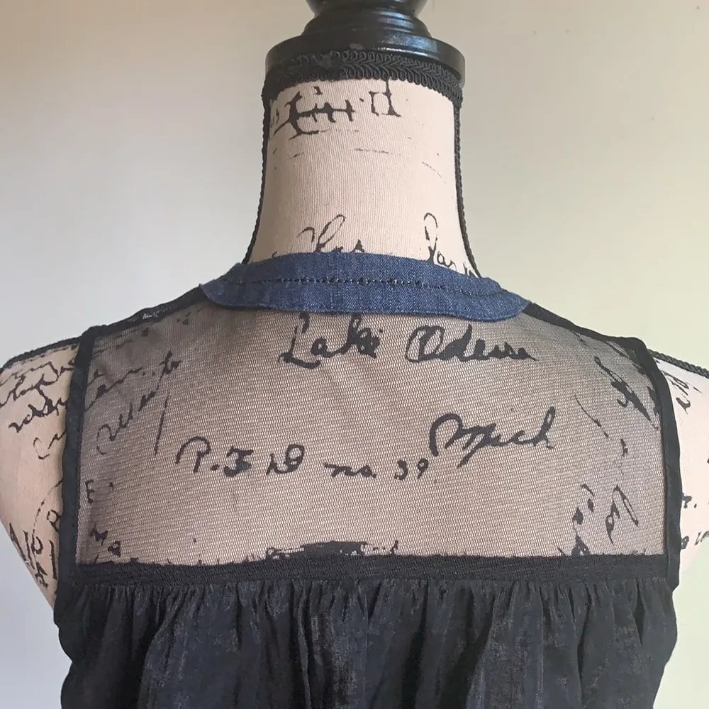 Gracia Sleeveless Ruffle Tiered Button Down Black Blue Blouse Size Small NWT - Image 8