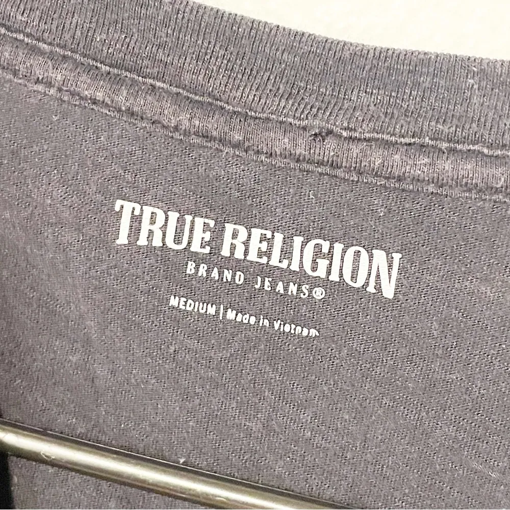 True Religion  Size Medium Black Oversize Buddha Short Sleeve Bella Crop - Image 4