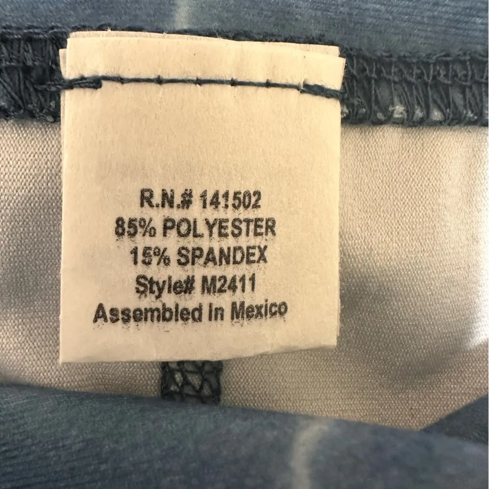 Evolution and Creation Floral Blue Skull  Leggings NWT - Image 9