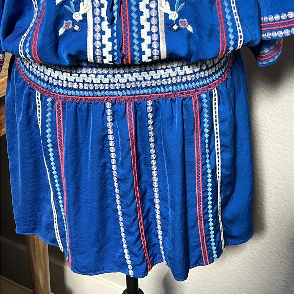 Giselle Blue Floral Embroidered Tunic/Mini Dress Size Medium - Image 4