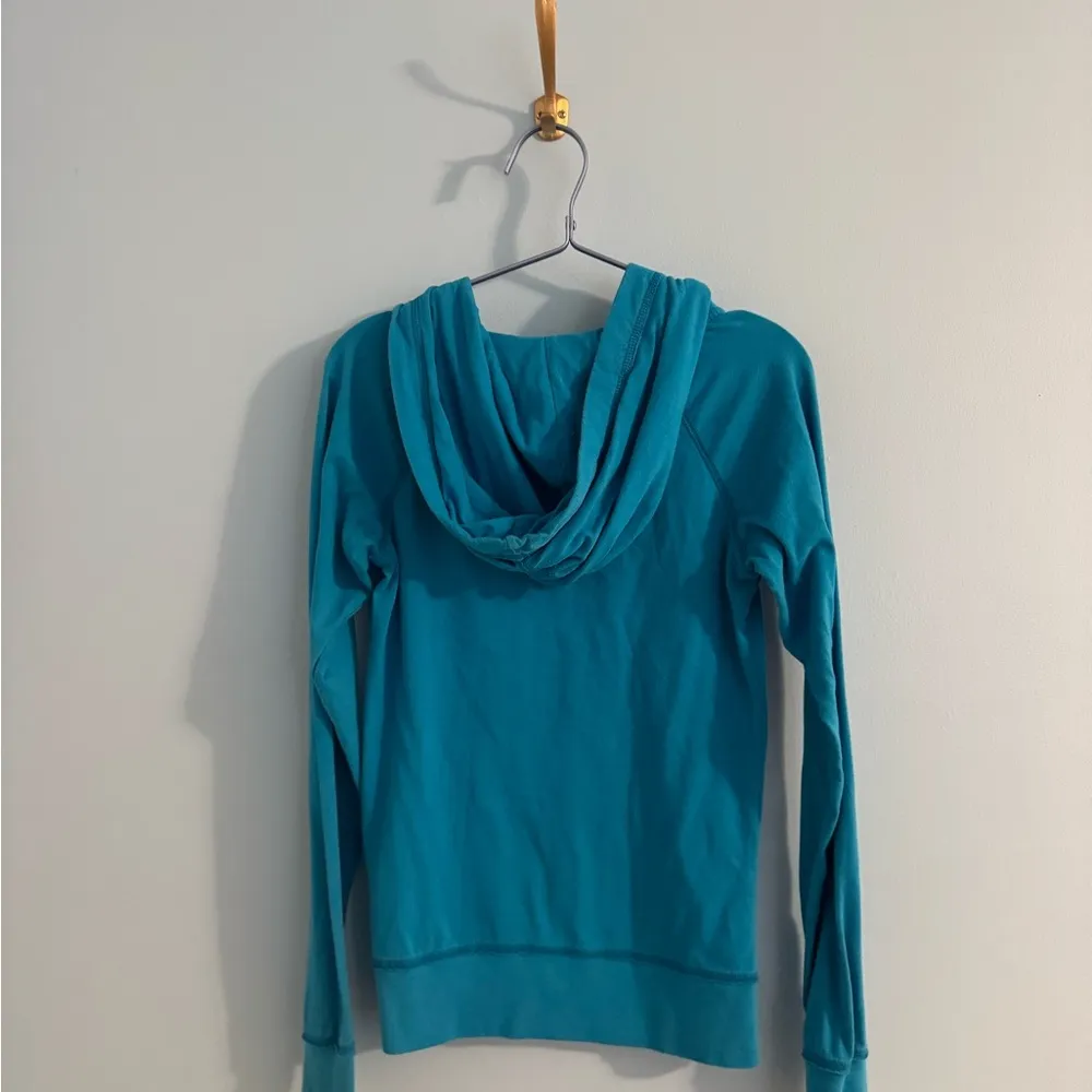 Aeropostale blue vintage longsleeve t shirt blouse size S - Image 4