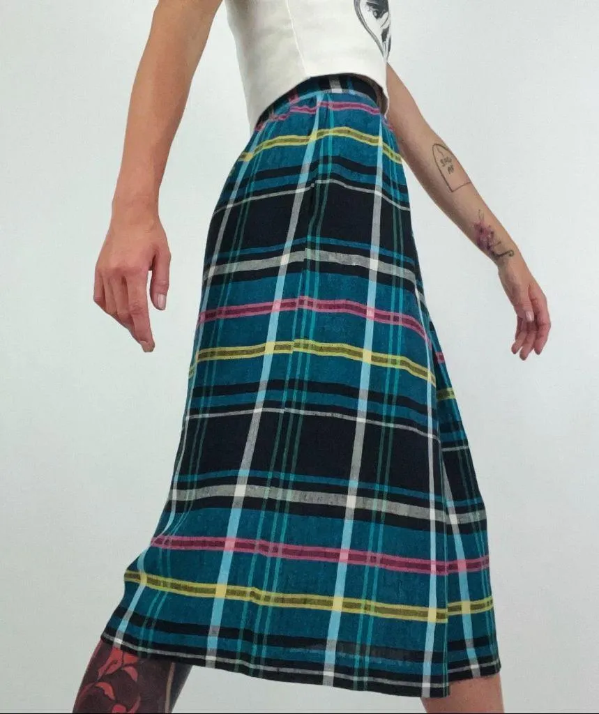 Vintage Linen - Image 3