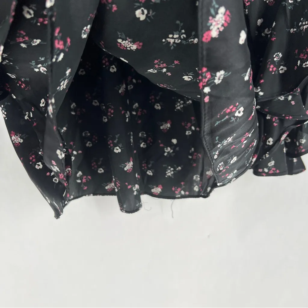 Vince Camuto Black Satin Floral Print Floral Layered‎ Front Ruffle Sleeve Blouse - Image 6