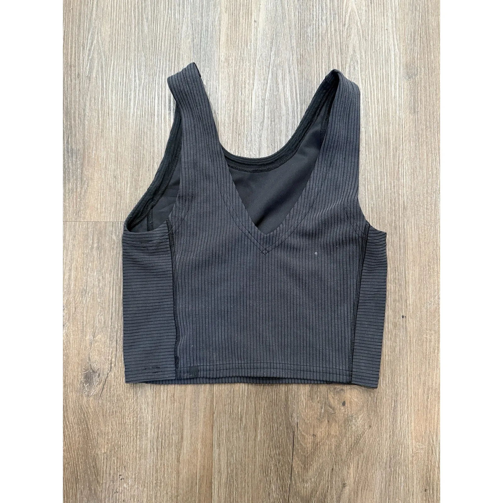 Lululemon RIBBED SOFTSTREME CROPPED TANK BLACK SZ 2 - Image 2