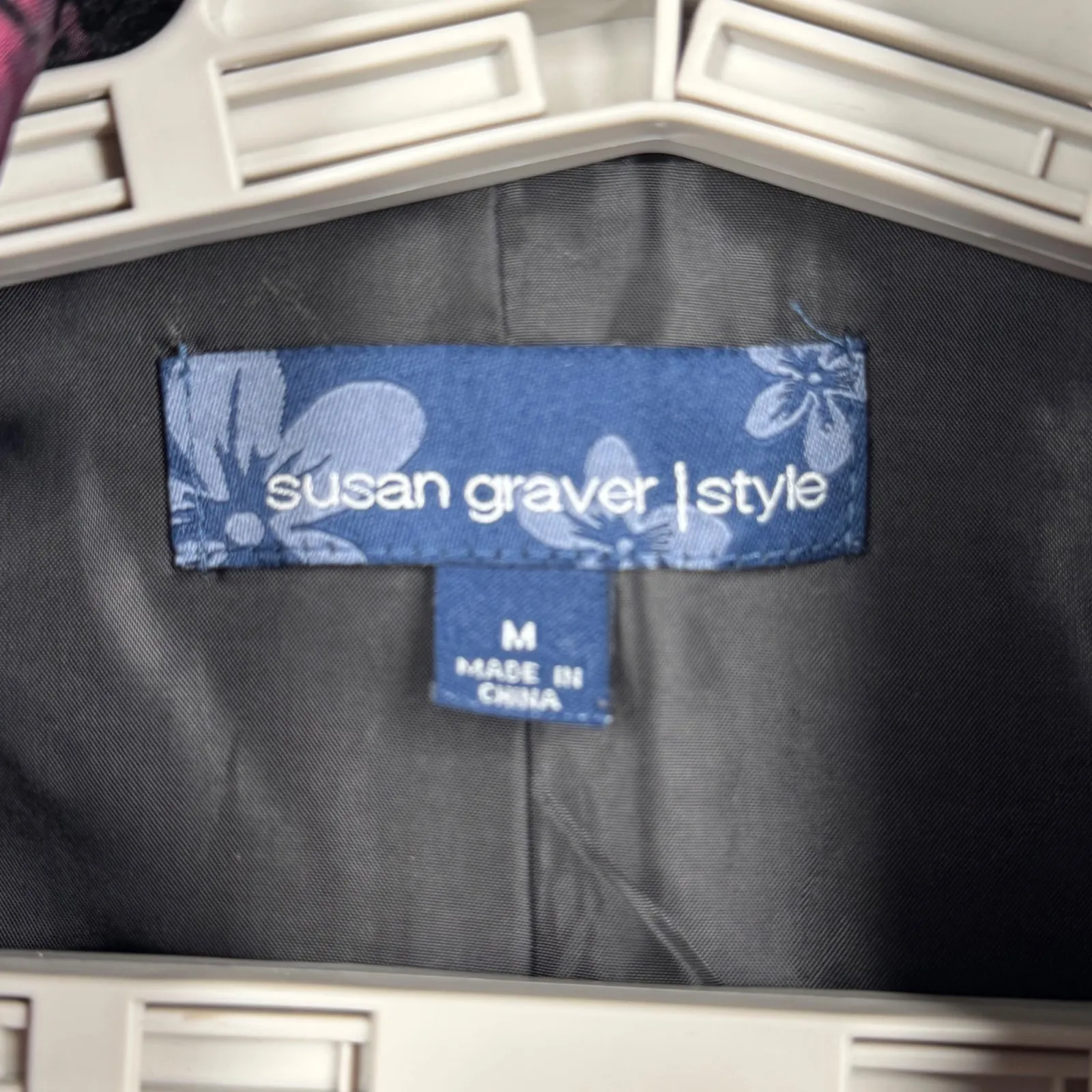 Susan Graver Jacket Fuchsia Purple Black Velvet Floral Crinkle M Bolero Cropped - Image 6