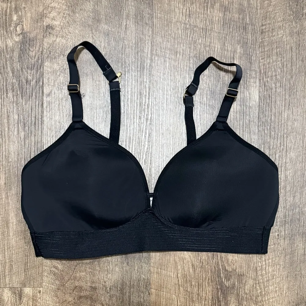 Lively Spacer Bra Sz 38B Black Wireless Tshirt Bra Everyday Comfort - Image 4