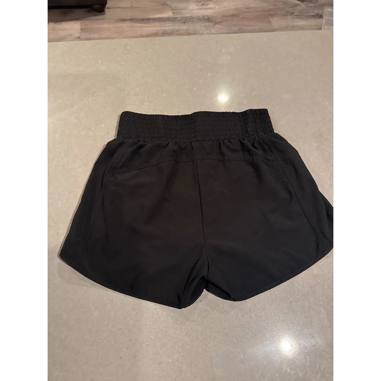 Black Running Shorts With Zipper Pockets Athletic Gym Workout Black Size M - Image 2