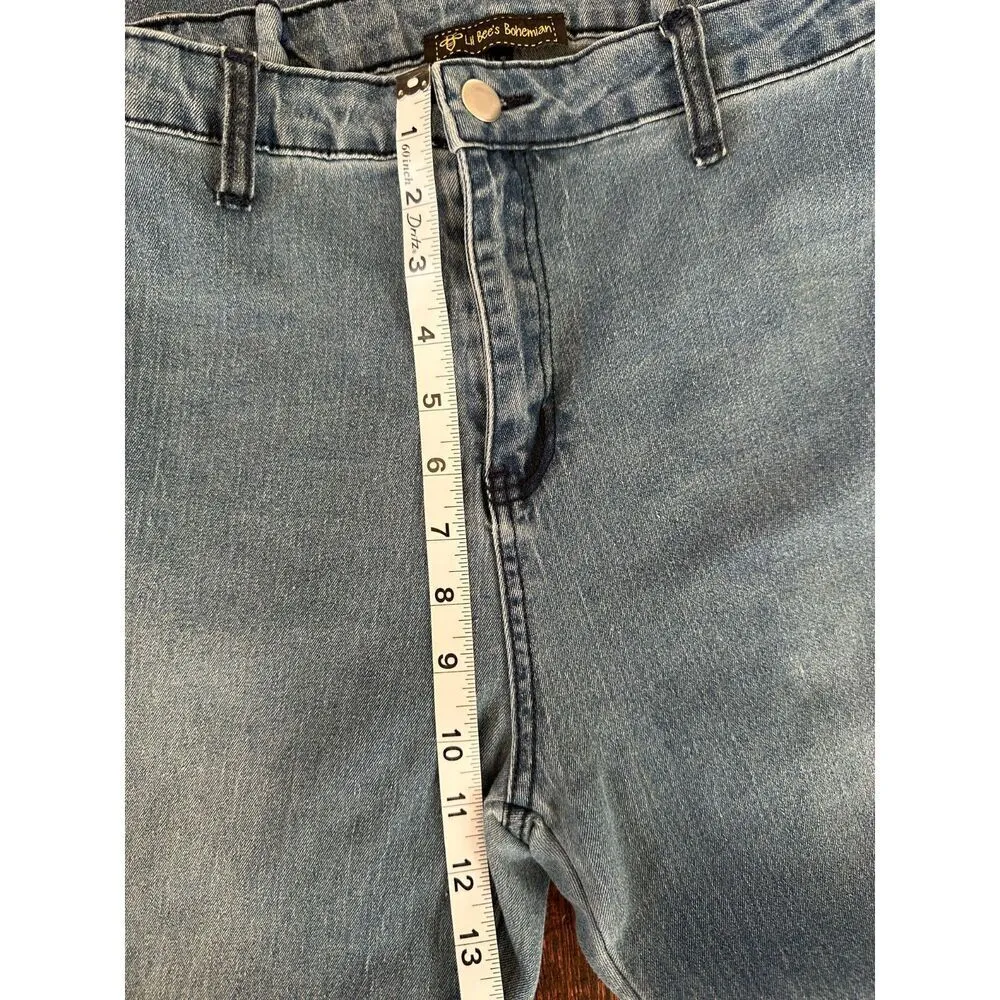 Boho Bell Bottom Light Wash Stretchy Jeans Size 4 Blue - Image 8