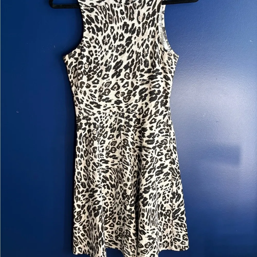 H&M Black and White Patterned dress size S - Image 7