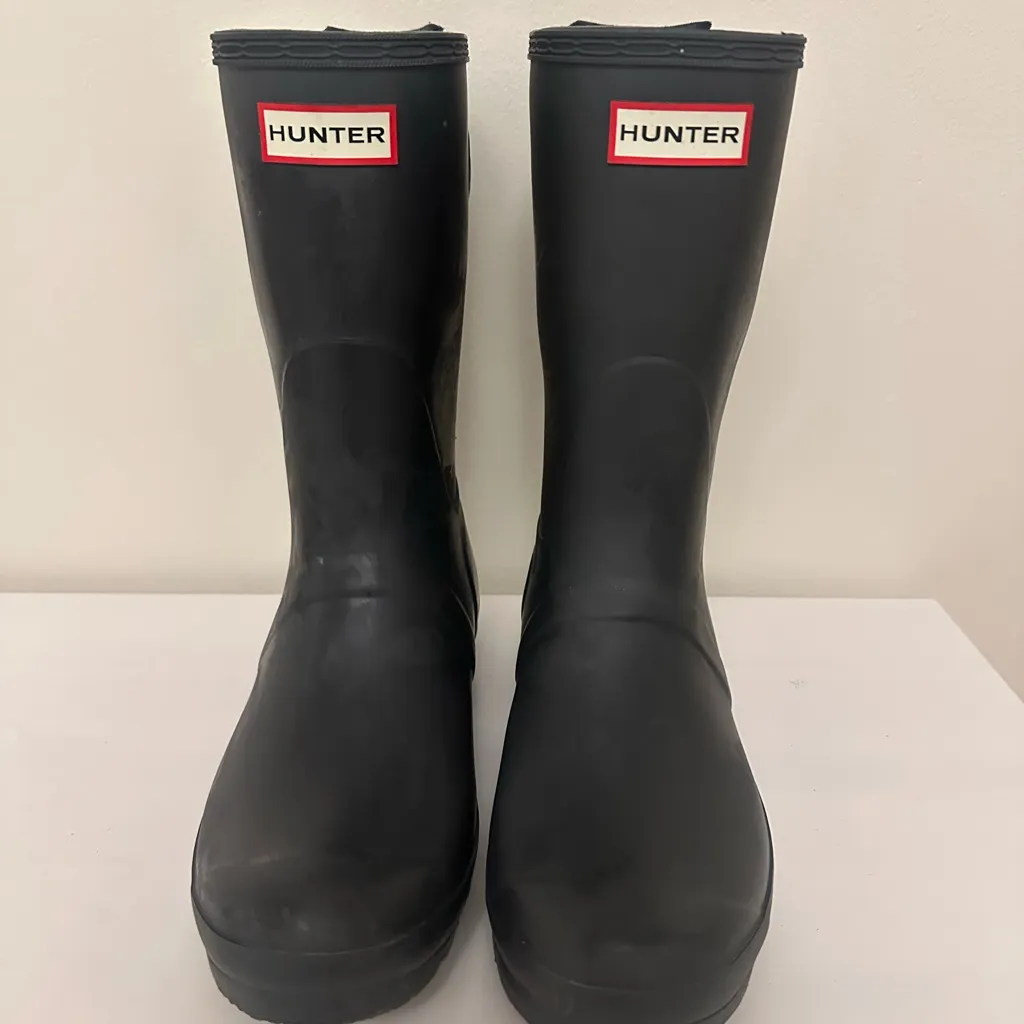 Hunter Black Winter & Rain Boots - Image 4