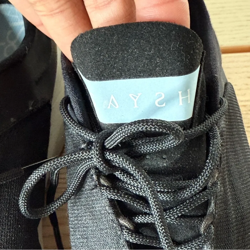 Women sneaker Saysh One Women's black size 9.5 athletic shoes - Image 3