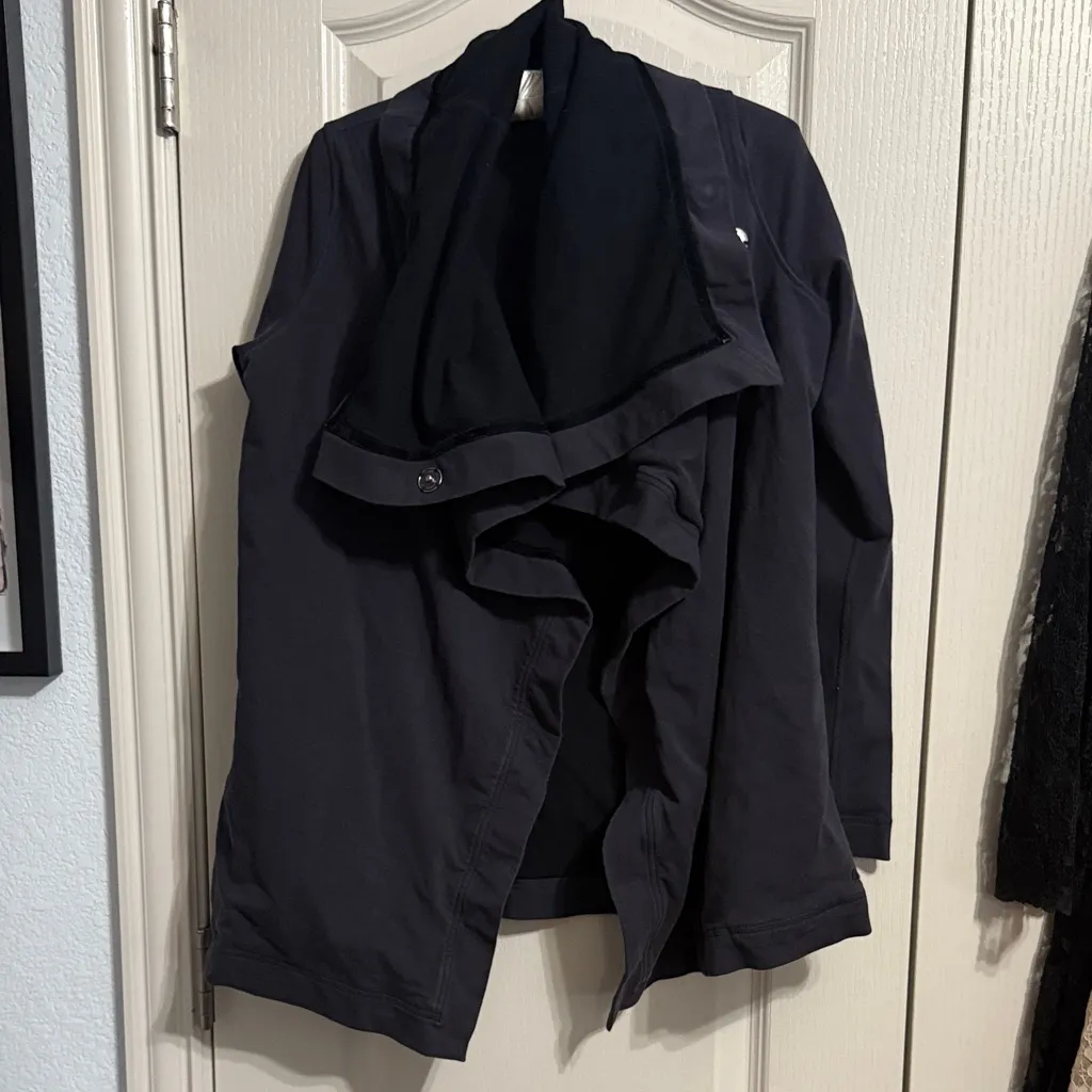 Lululemon Savasana Wrap Jacket - Dark Gray / Black - Image 2