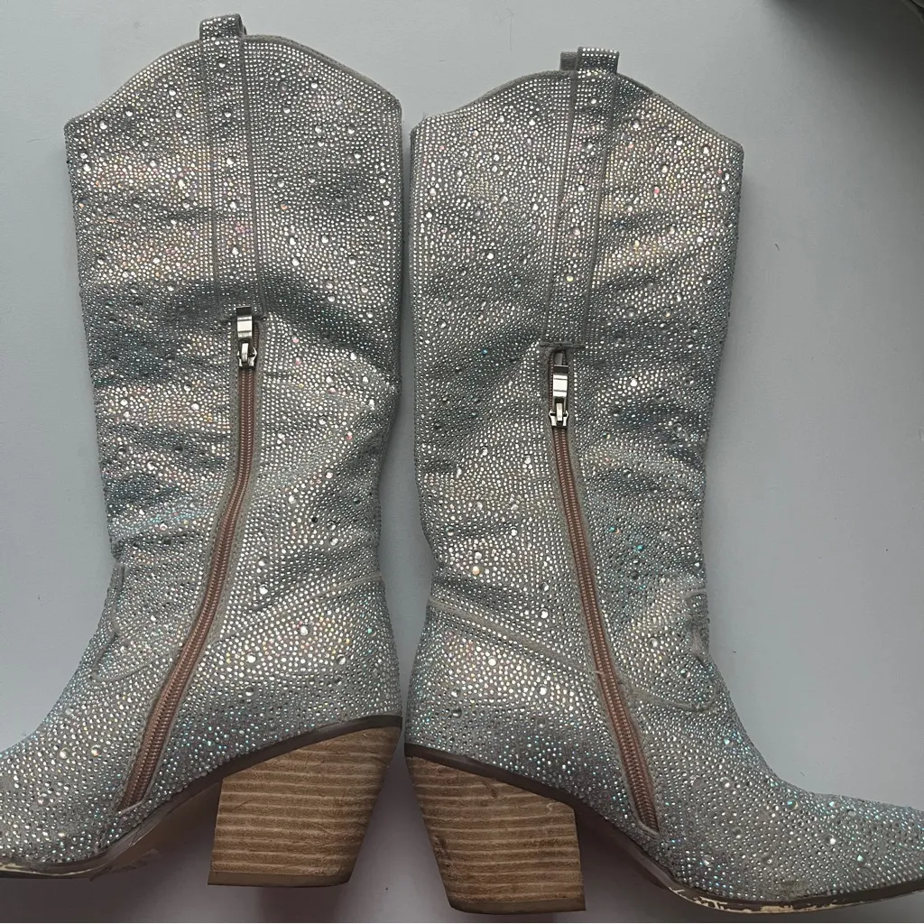 Elegant Silver Heeled Boots for Women Size 6 - Image 9