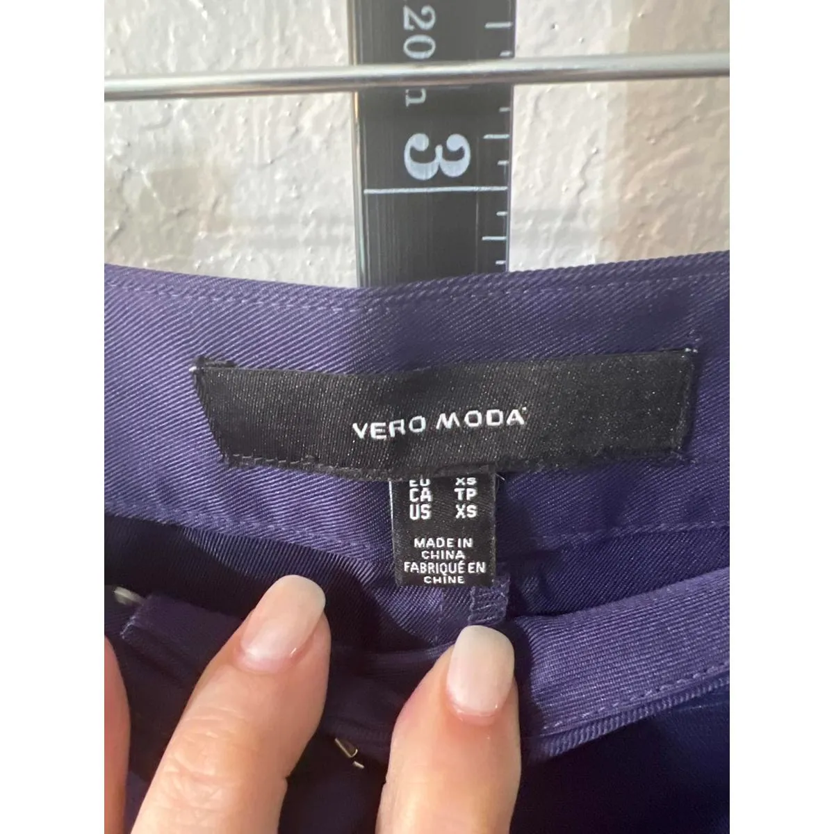 Vero Moda Women’s Midi Skirt with Cargo Pockets - XS - Image 2