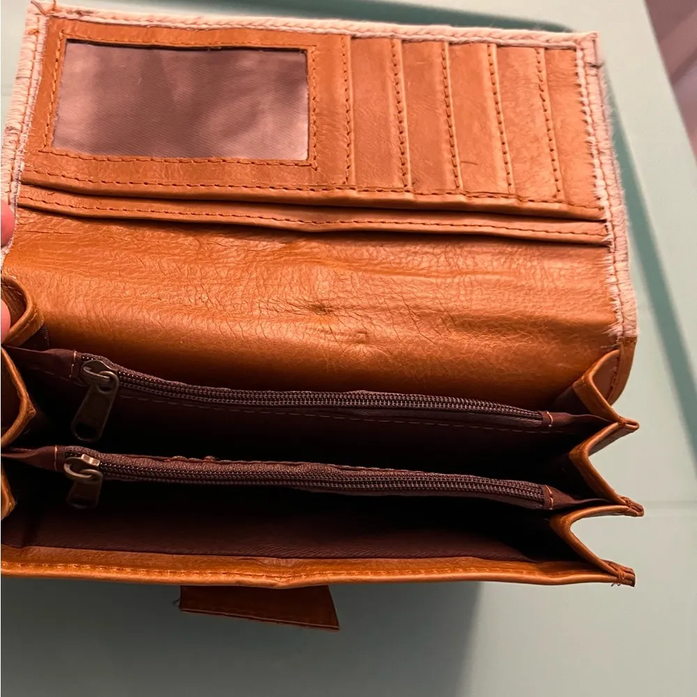 Leather Cowhide Wallet - Image 4