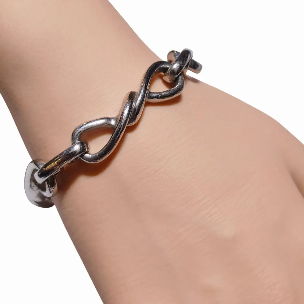 Avon Infinity Link Bracelet Size 7 Heavy Book Piece 1976 Heavy Chain Hook Clasp Silver - Image 6