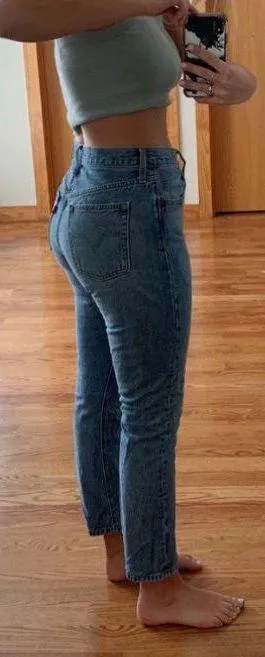 Levi’s 501 Mom Jeans - Image 2