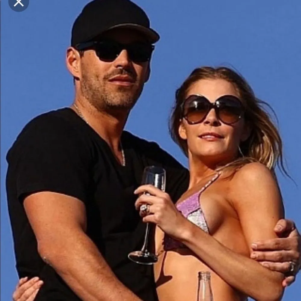 Beach Bunny Sugar Magnolia Tri Bikini Top - Image 3